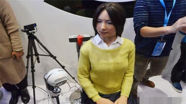 “妻子机器人”售价10万,还被日本人抢购一空,这是为什么?